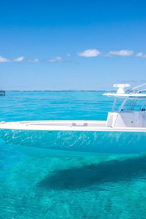 Cruise the Florida Keys in a luxury yacht